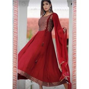 Red gown dress with scarf